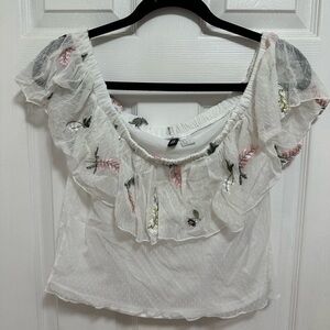H&M divided size L large floral embroidered cropped white top